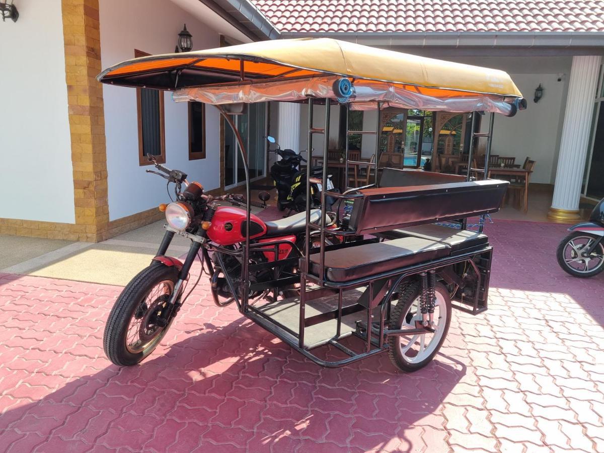 Meyers Hua Hin Exterior foto