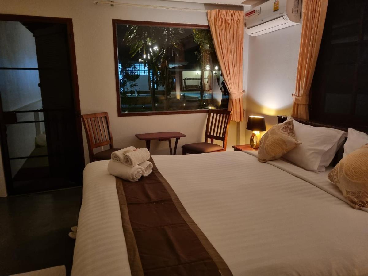 Meyers Hua Hin Exterior foto