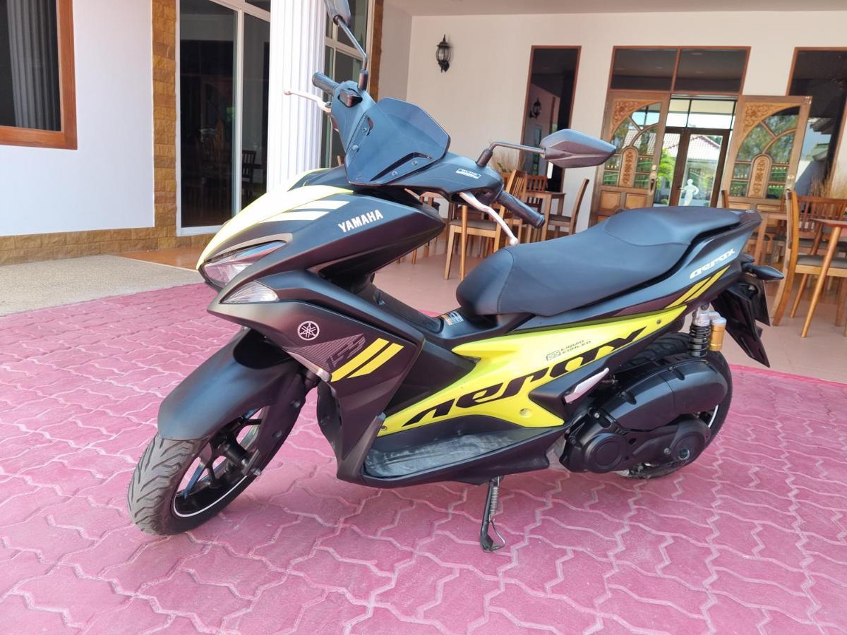 Meyers Hua Hin Exterior foto