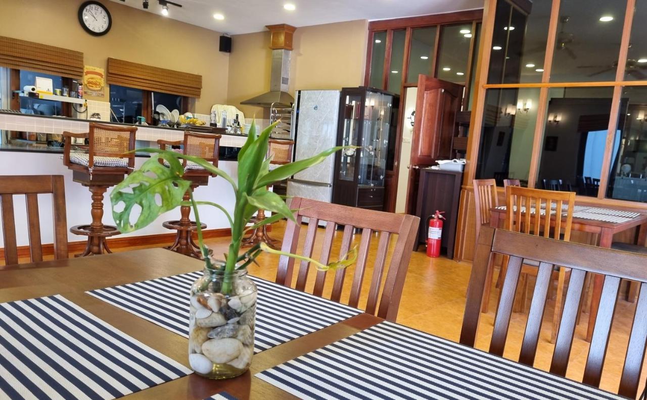 Meyers Hua Hin Exterior foto
