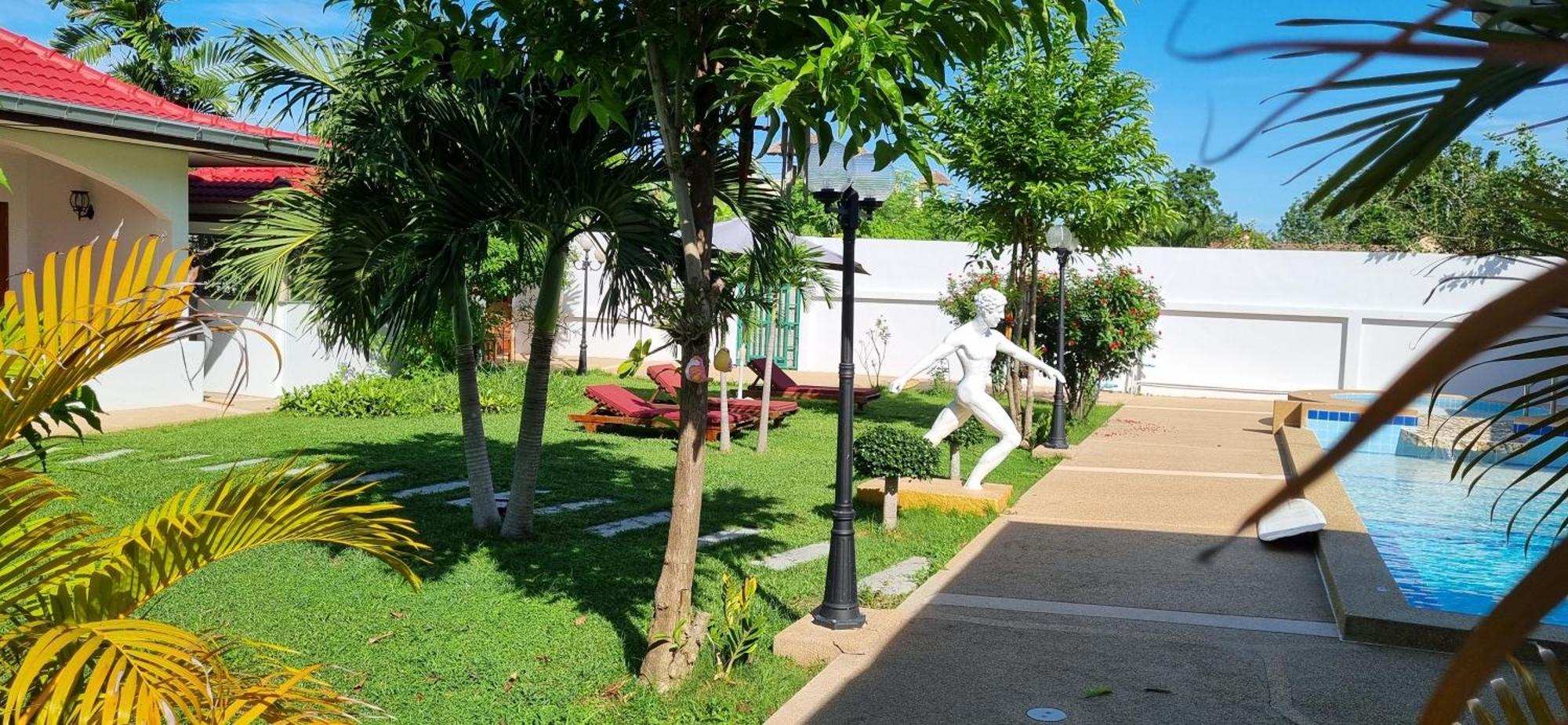 Meyers Hua Hin Exterior foto